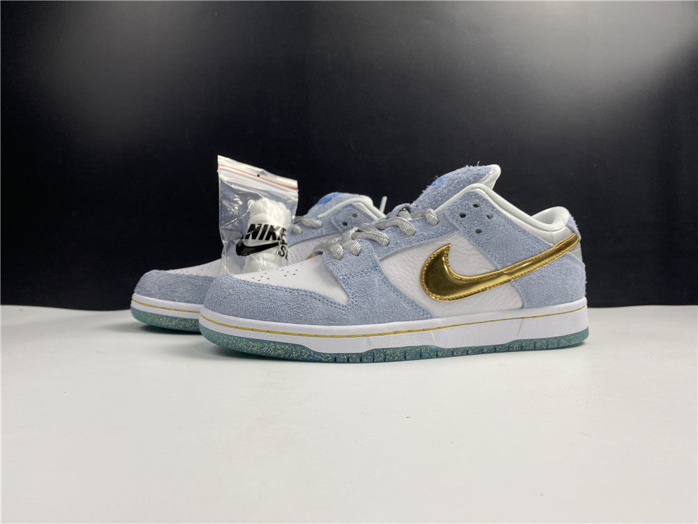 Sean Cliver x Dunk Low SB 'Holiday Special' Sample