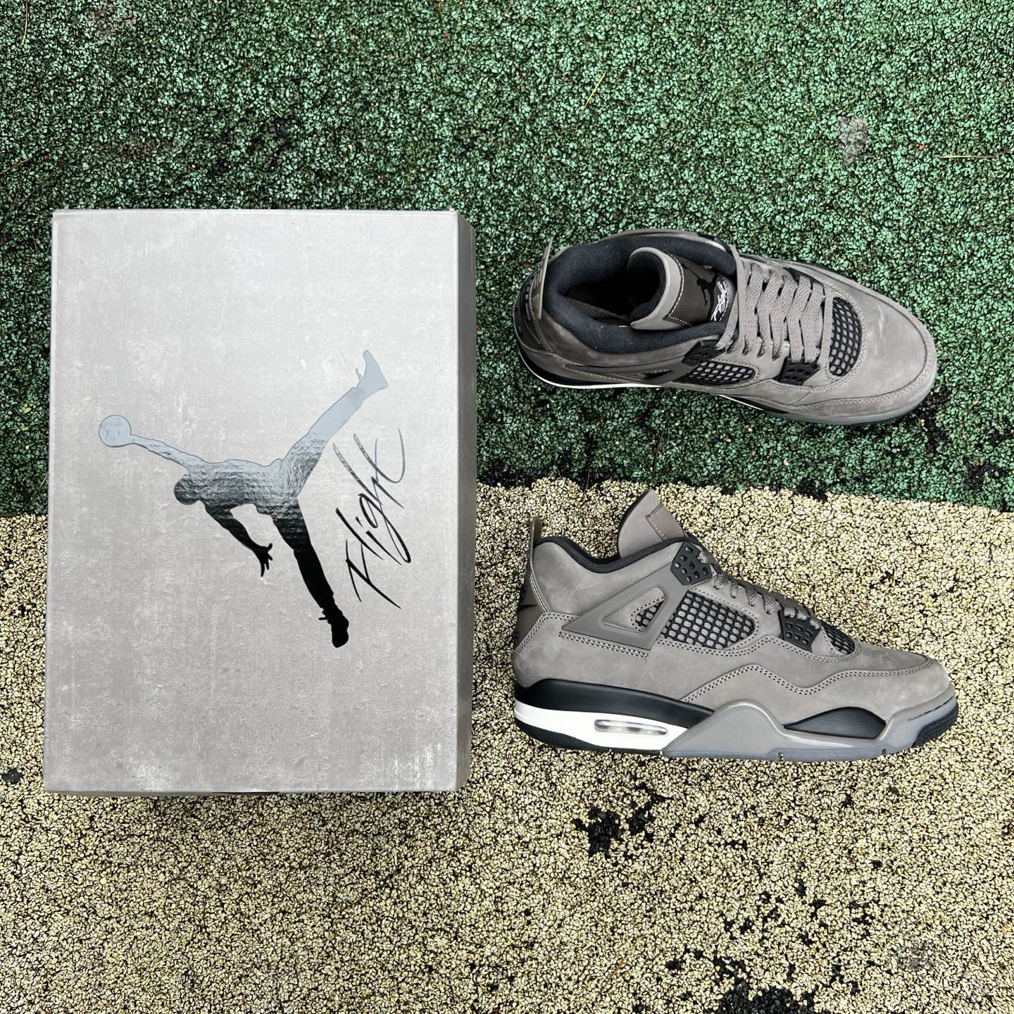 Air Jordan 4 Retro 'Cave Stone'