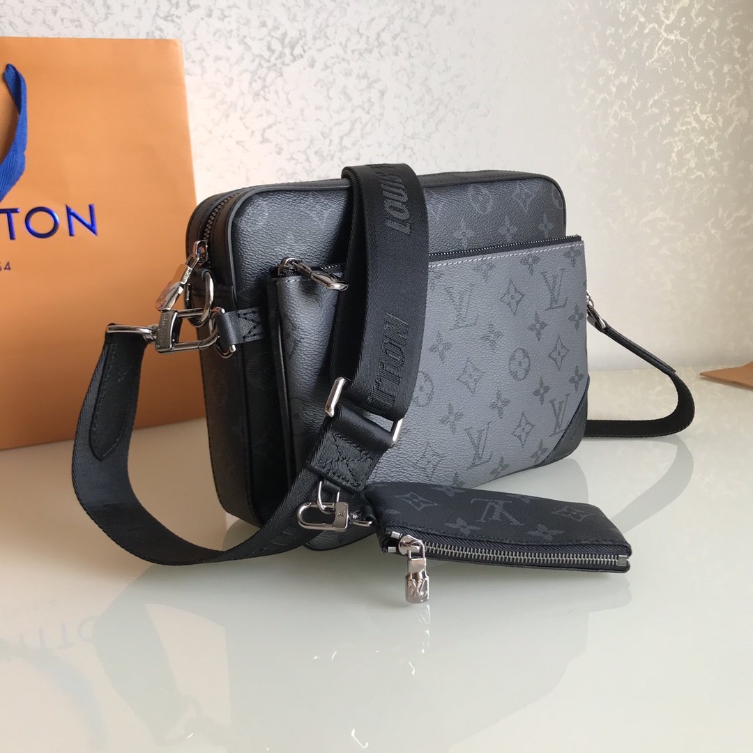 Louis Vuitton Trio Messenger Bag – NYSummerShop