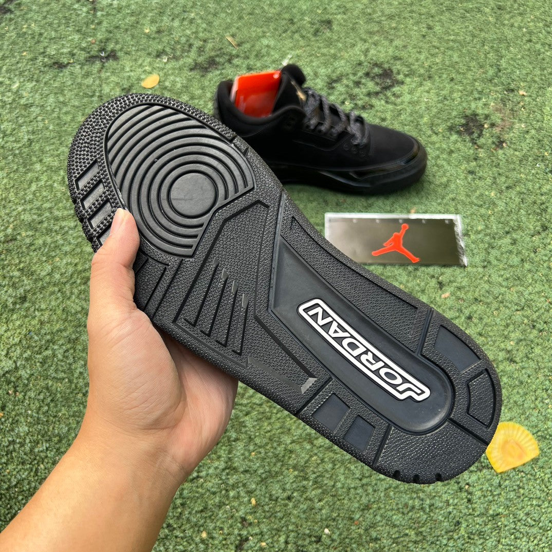 Air Jordan 3 Retro 'Black Cat' 2025