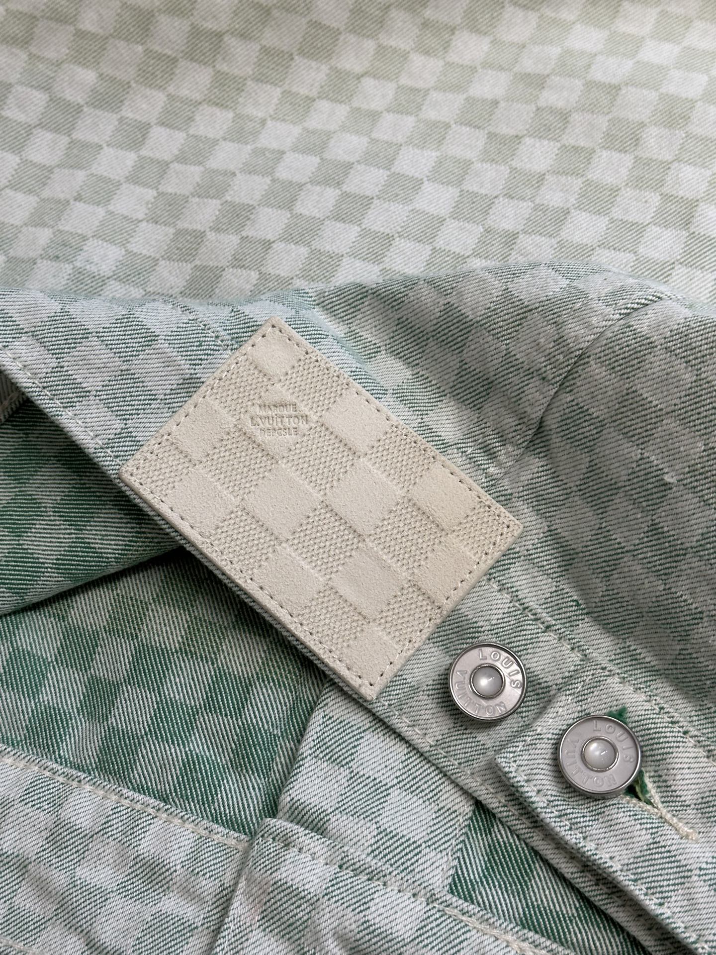 LV Damier Gradient Jacquard Denim Jacket 1AGTEX