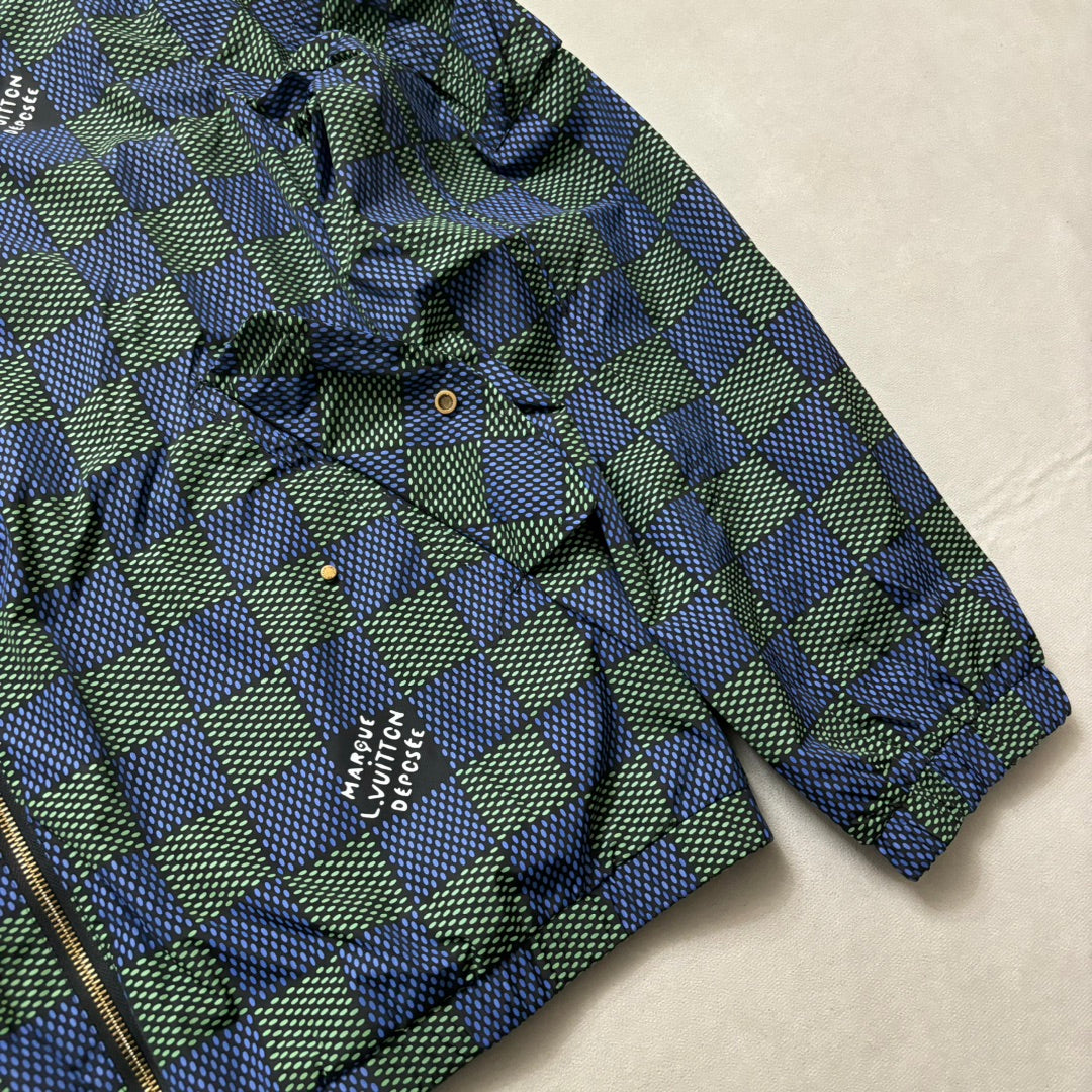 LV Damier Reversible Windbreaker 1AHBIV