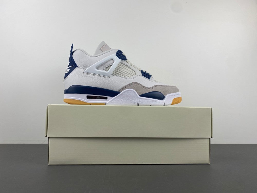 Nike SB x Air Jordan 4 Retro SP 'Navy'
