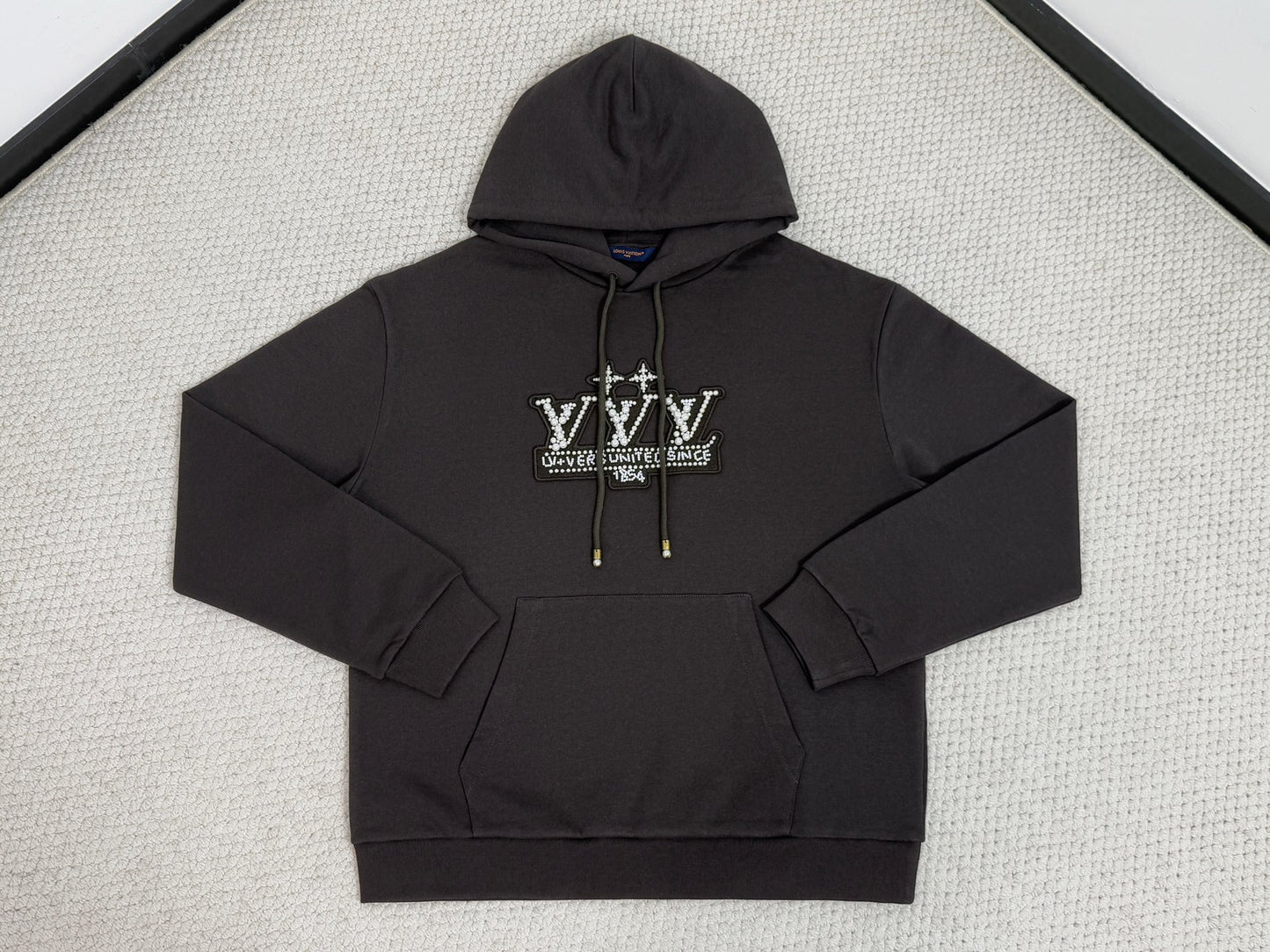 LV Pearl-Embellished Hoodie 1AHCKD
