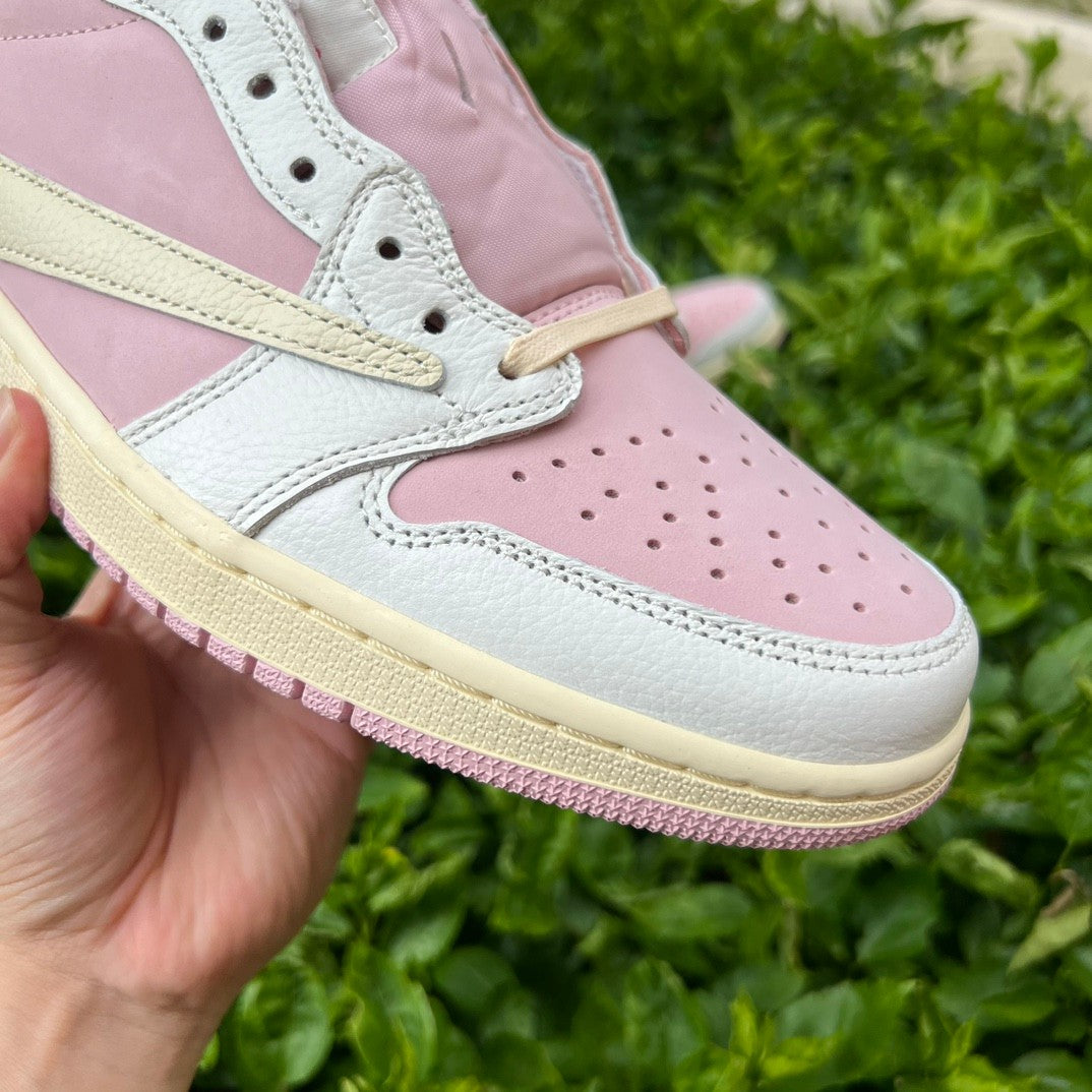 Travis Scott x Air Jordan 1 Low OG "Shy Pink" 2025
