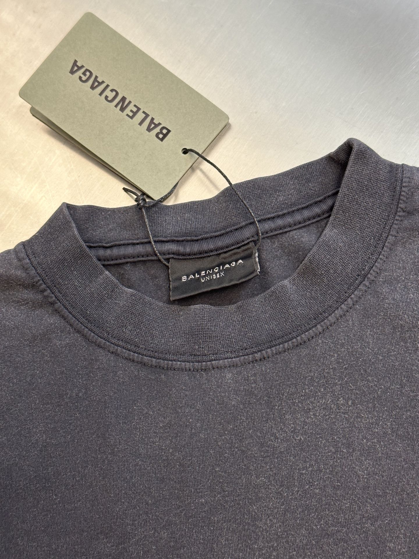 BB Men's Getaria T-shirt Oversized in Black Faded