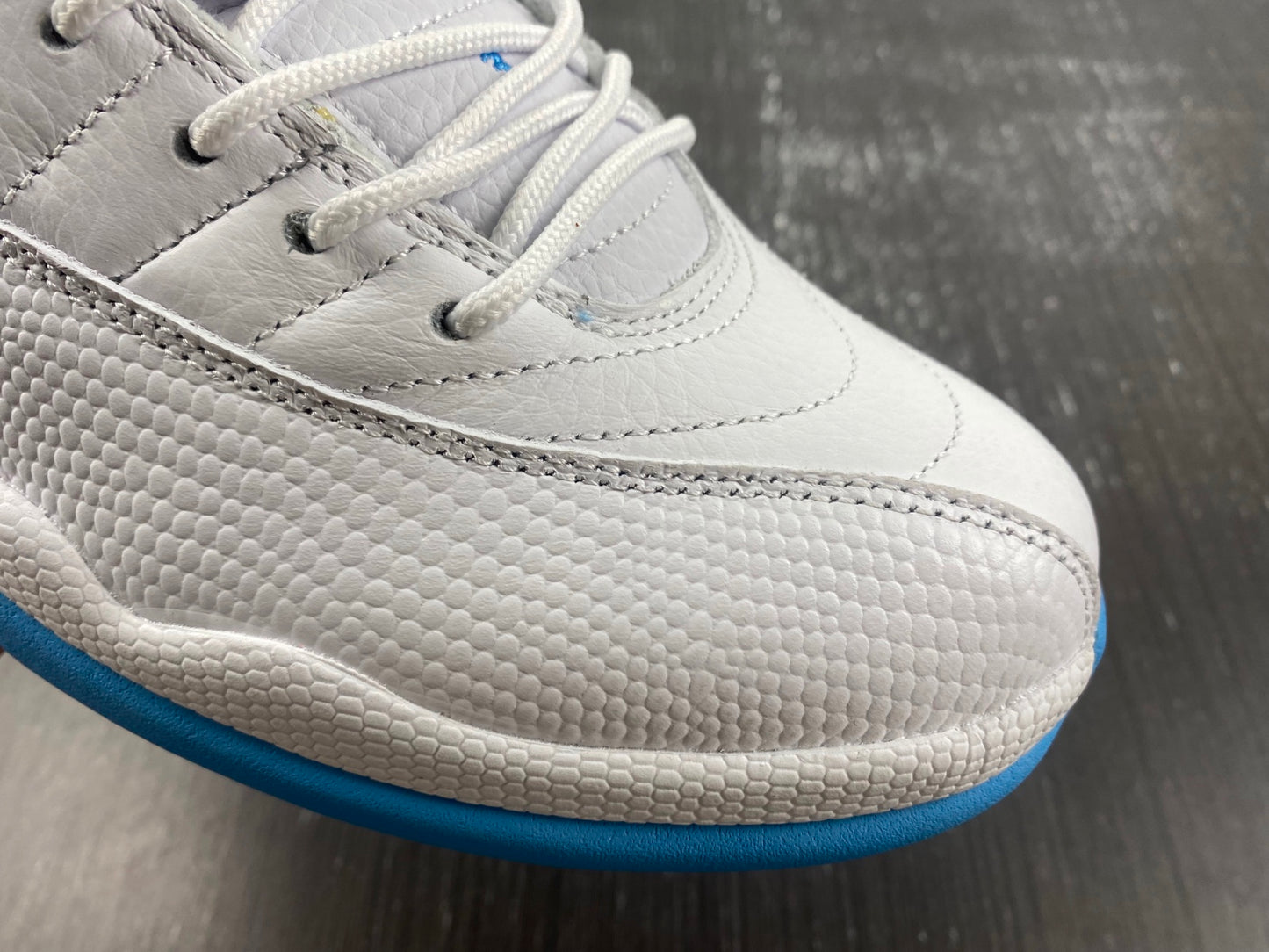 Wmns Air Jordan 12 Retro 'UNC'