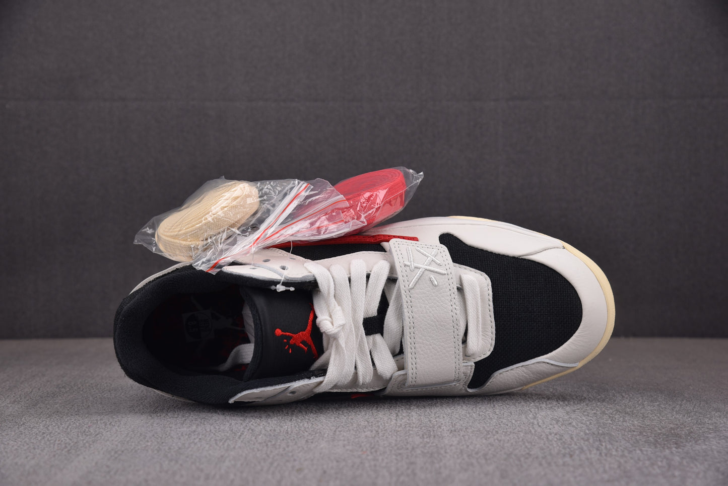Travis Scott x Jordan Jumpman Jack TR“University Red”