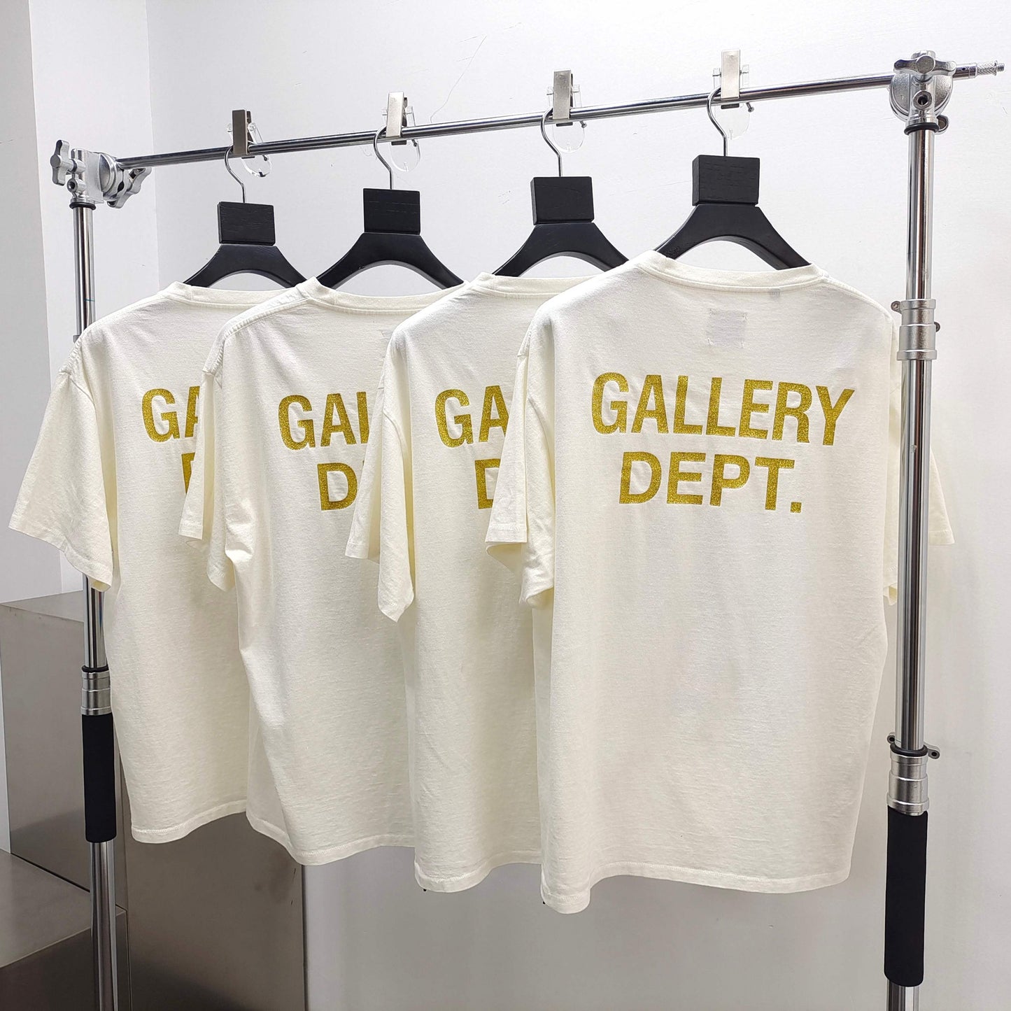 Gallery Dept. SKELETON BEACH SURF TEE