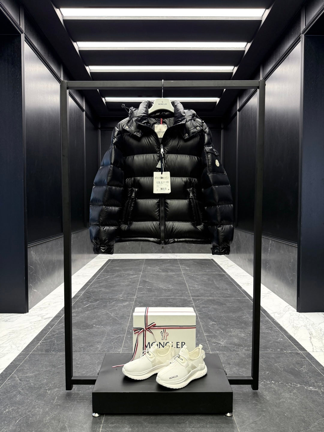 Moncler Maya Hooded Short Down Jacket