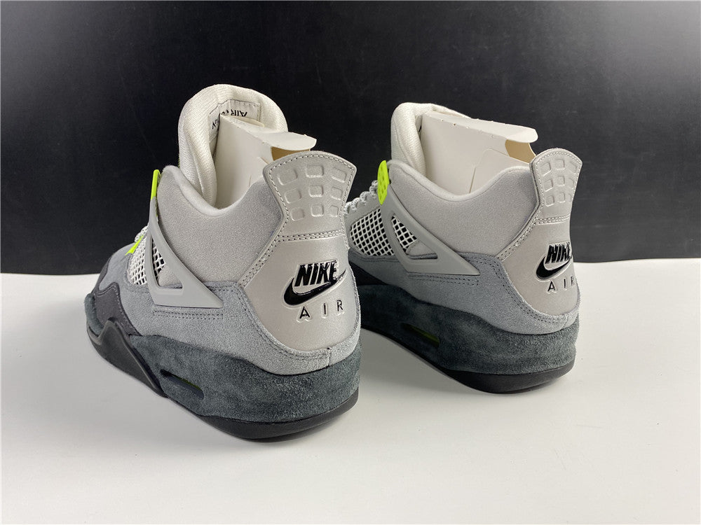 Air Jordan 4 Retro SE 'Neon 95'