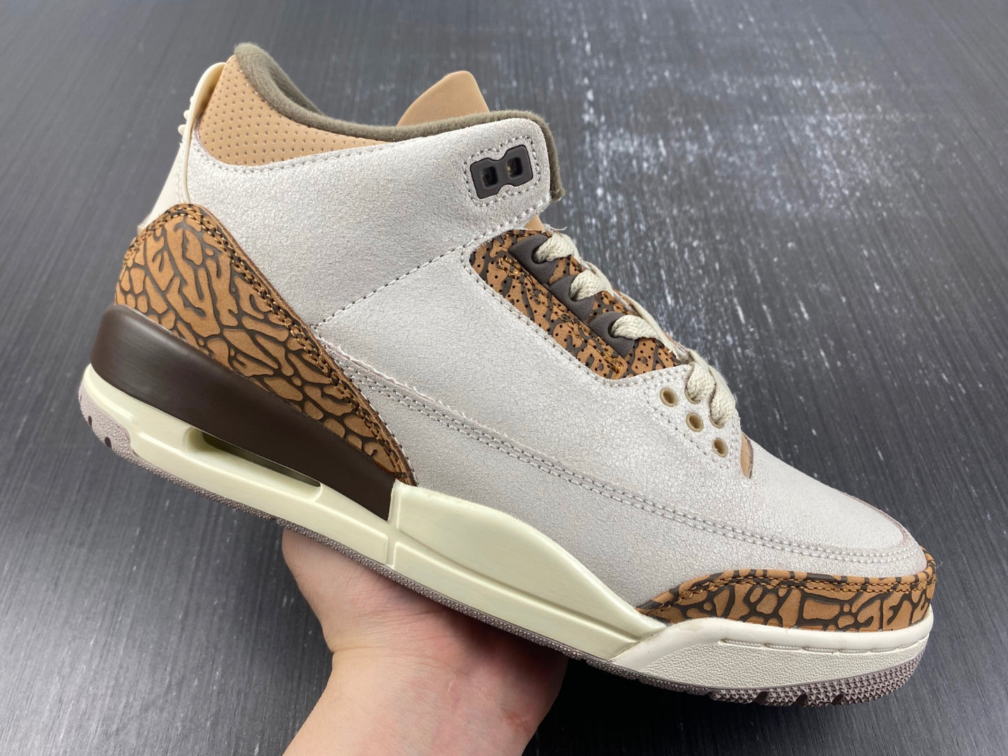 Travis Scott x Air Jordan 3 “Palomino”