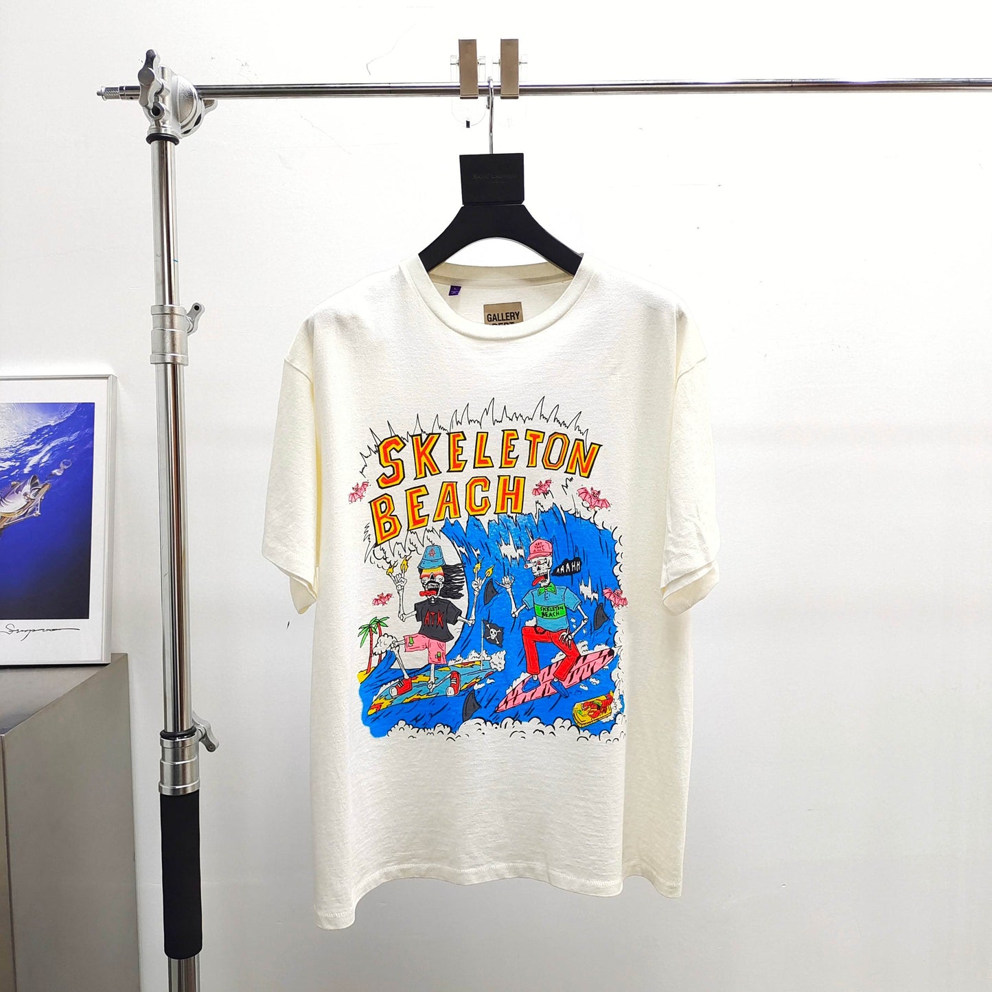 Gallery Dept. SKELETON BEACH SURF TEE