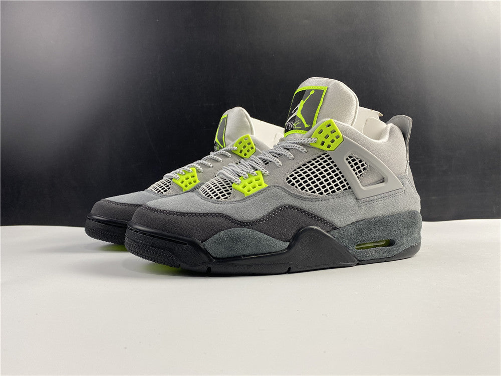 Air Jordan 4 Retro SE 'Neon 95'