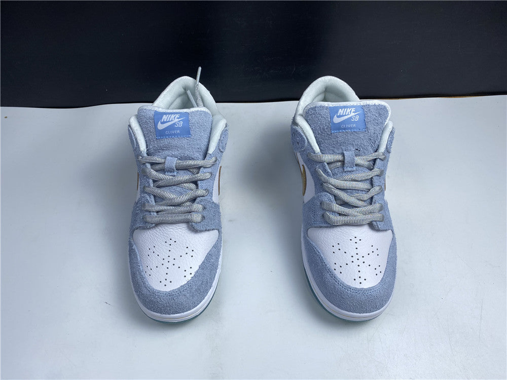 Sean Cliver x Dunk Low SB 'Holiday Special' Sample