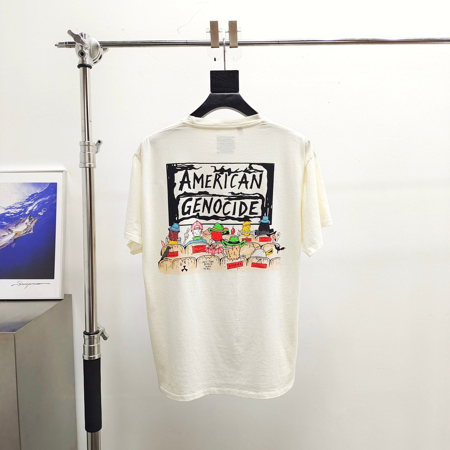 Gallery Dept. SKELETON BEACH THEATER TEE