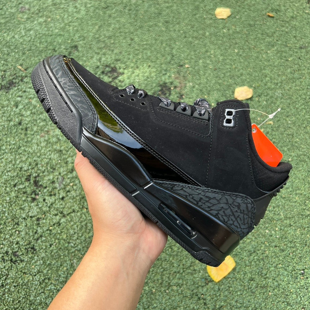 Air Jordan 3 Retro 'Black Cat' 2025