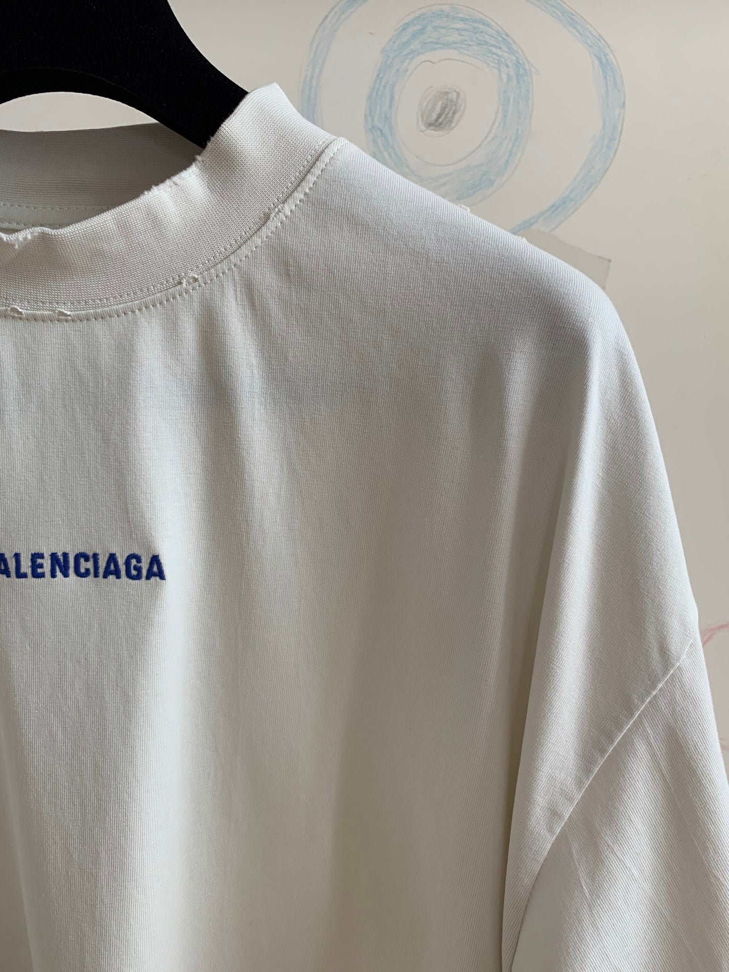 BB Back T-shirt in Dirty White/blue Oversized