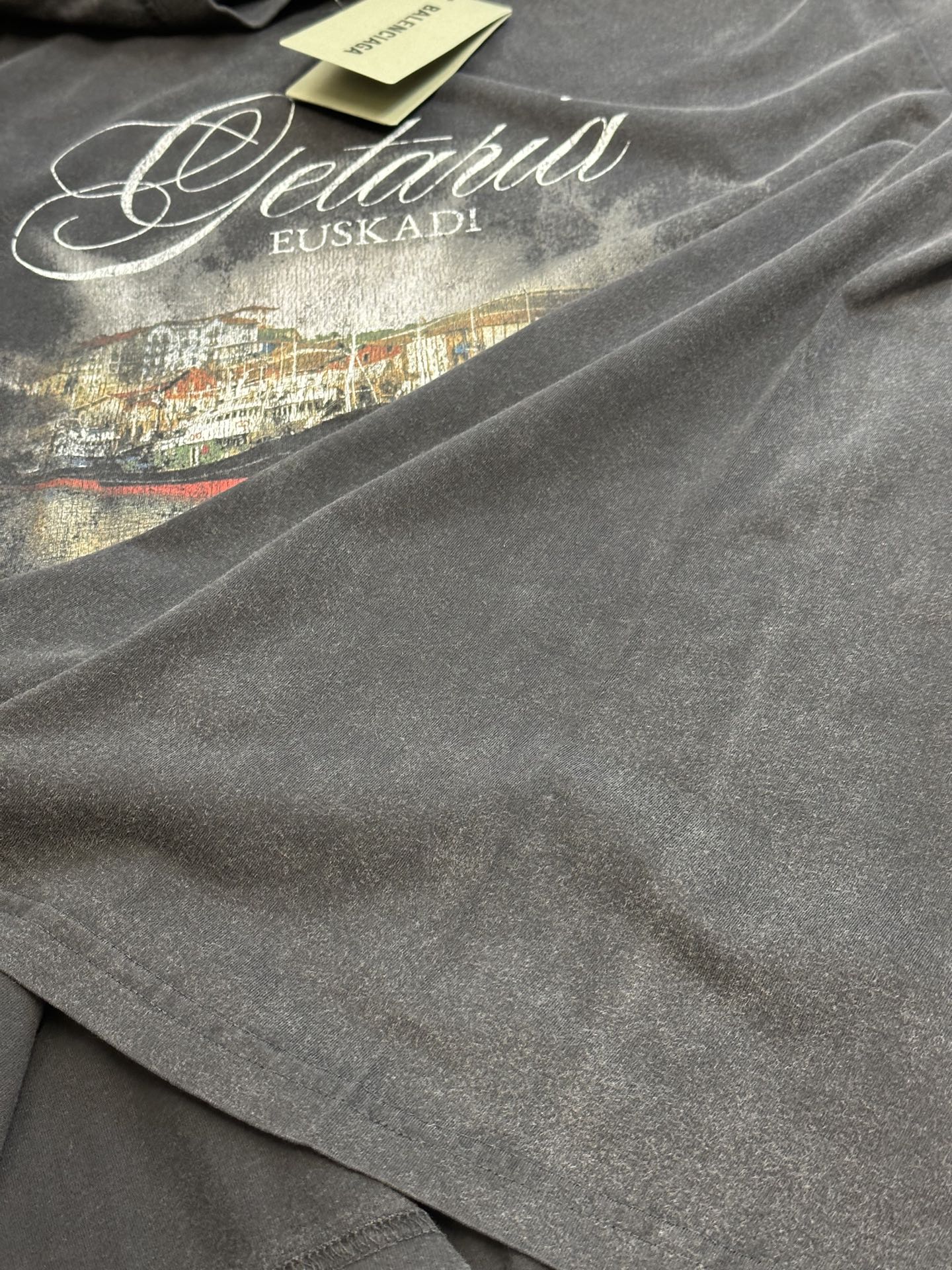 BB Men's Getaria T-shirt Oversized in Black Faded