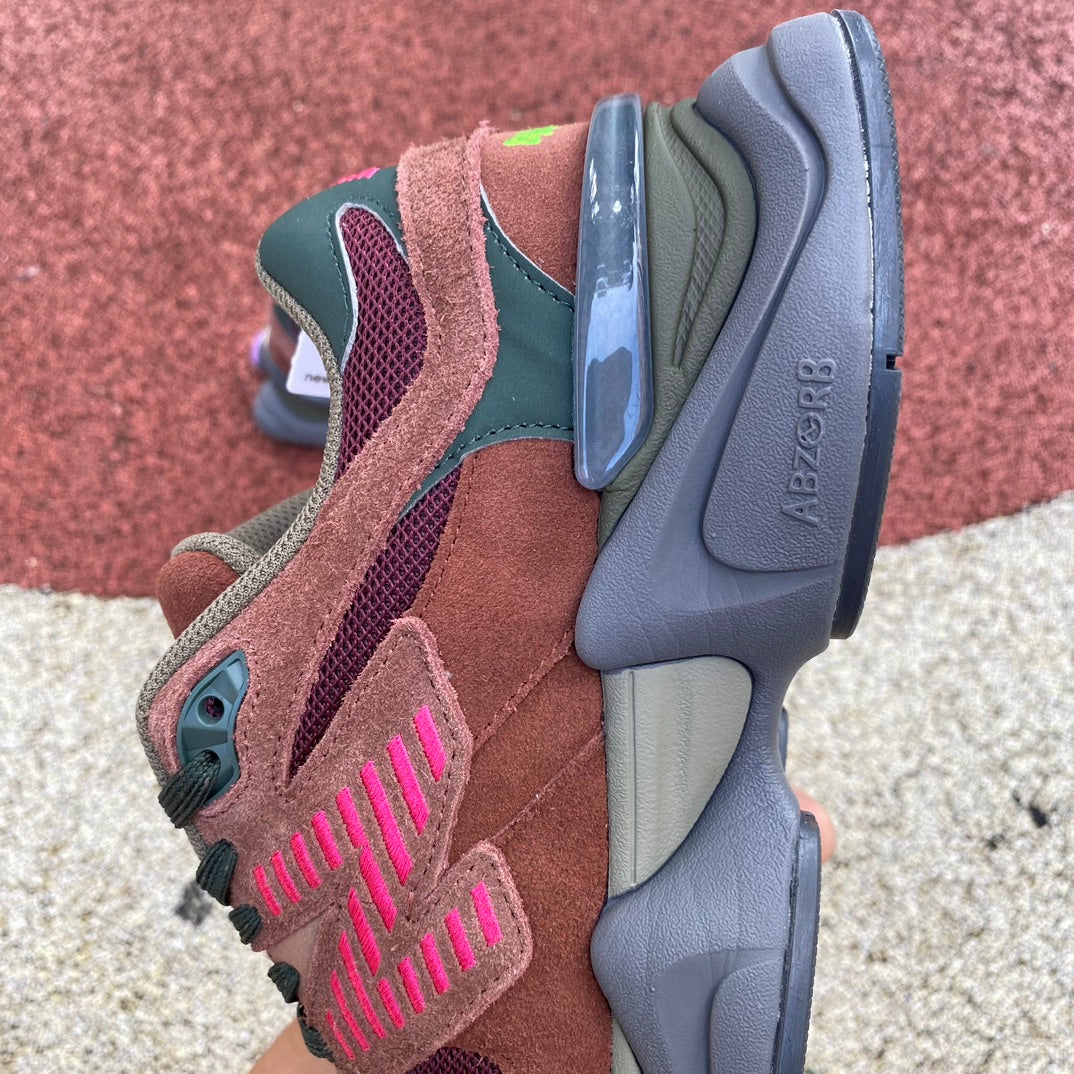 New Balance 9060 "Rich Oak / Burgundy"