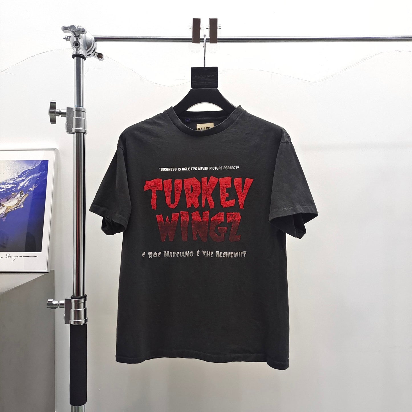 Gallery DEPT. TURKEY WINGZ TEE