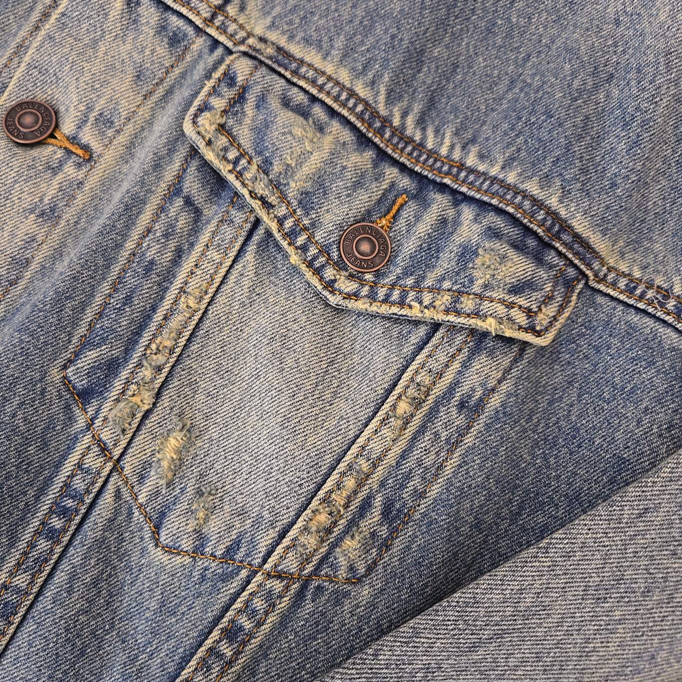 BB Jeans destroyed denim jacket
