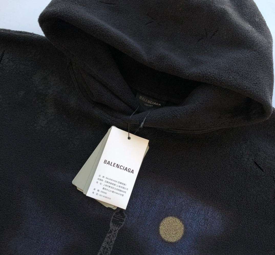 BB Paris Moon Crinkled Hoodie Large Fit in Black