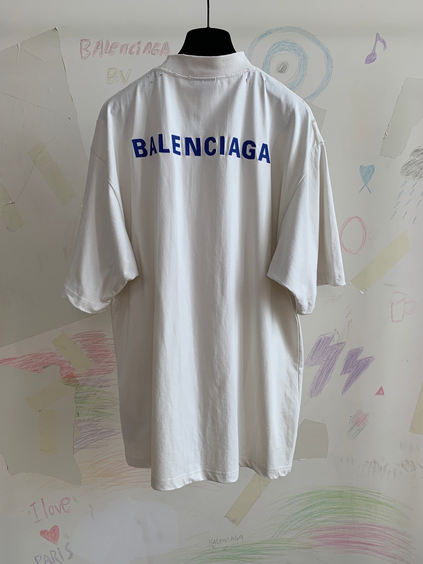 BB Back T-shirt in Dirty White/blue Oversized