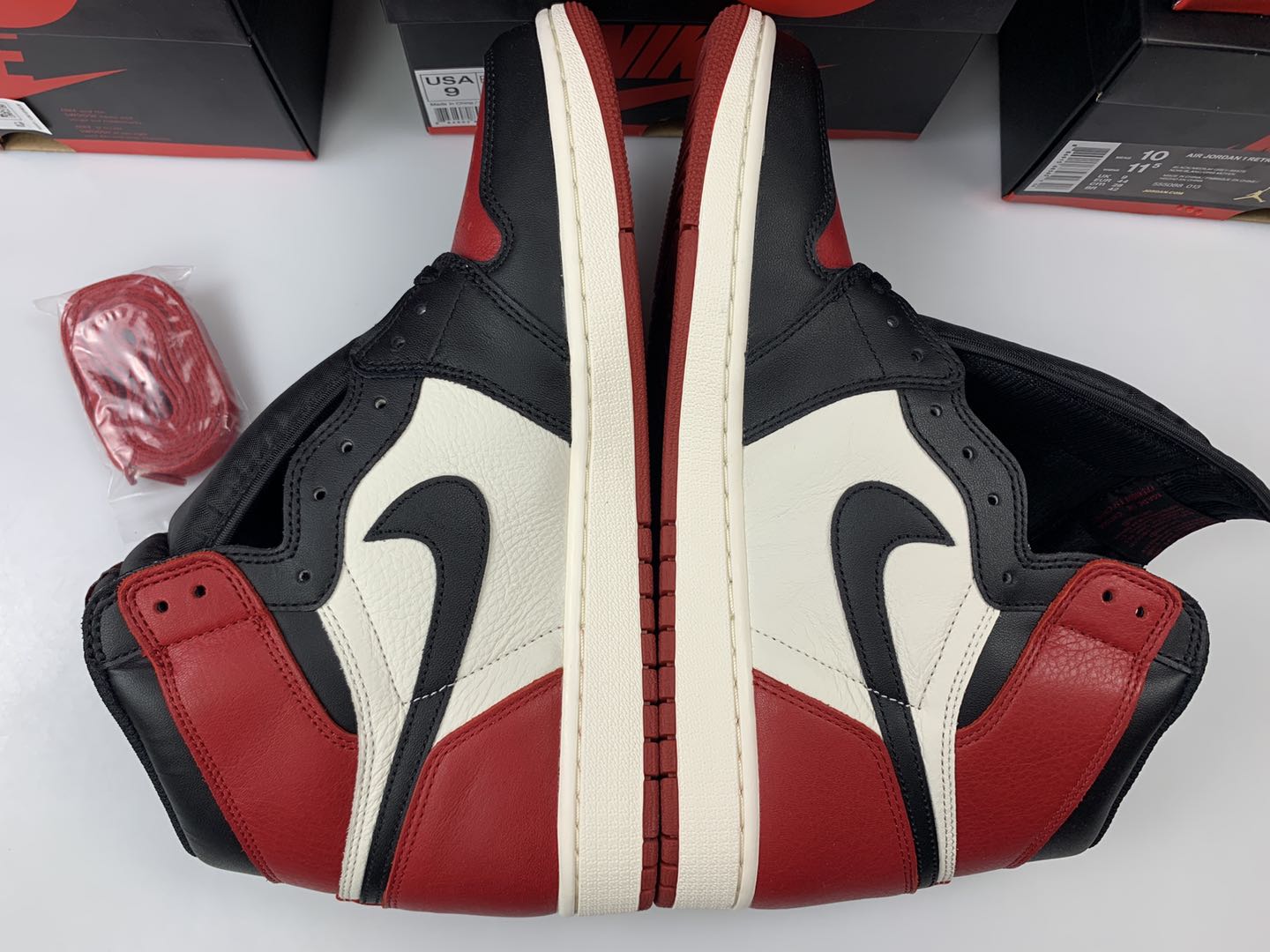 Air Jordan 1 Retro High OG 'Bred Toe'