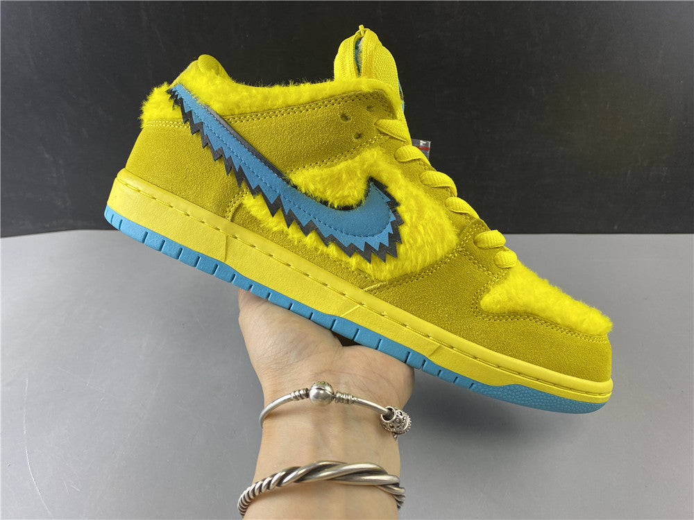 Grateful Dead x Dunk Low SB