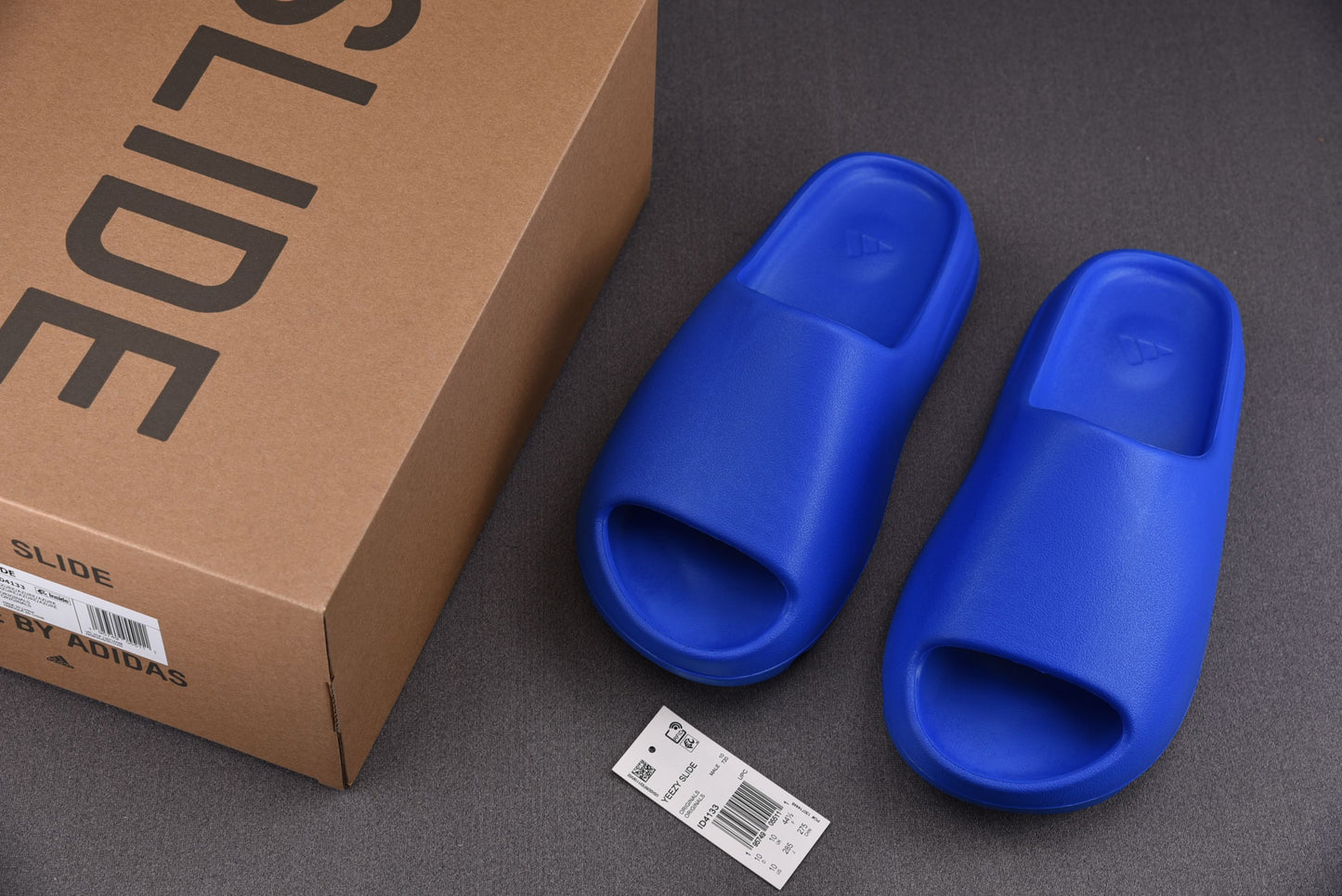 Yeezy Slides 'Azure'