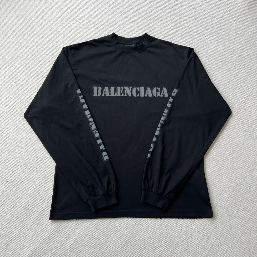 BALENCIAGA STENCIL TYPE L/S MEDIUM FIT IN BLACK