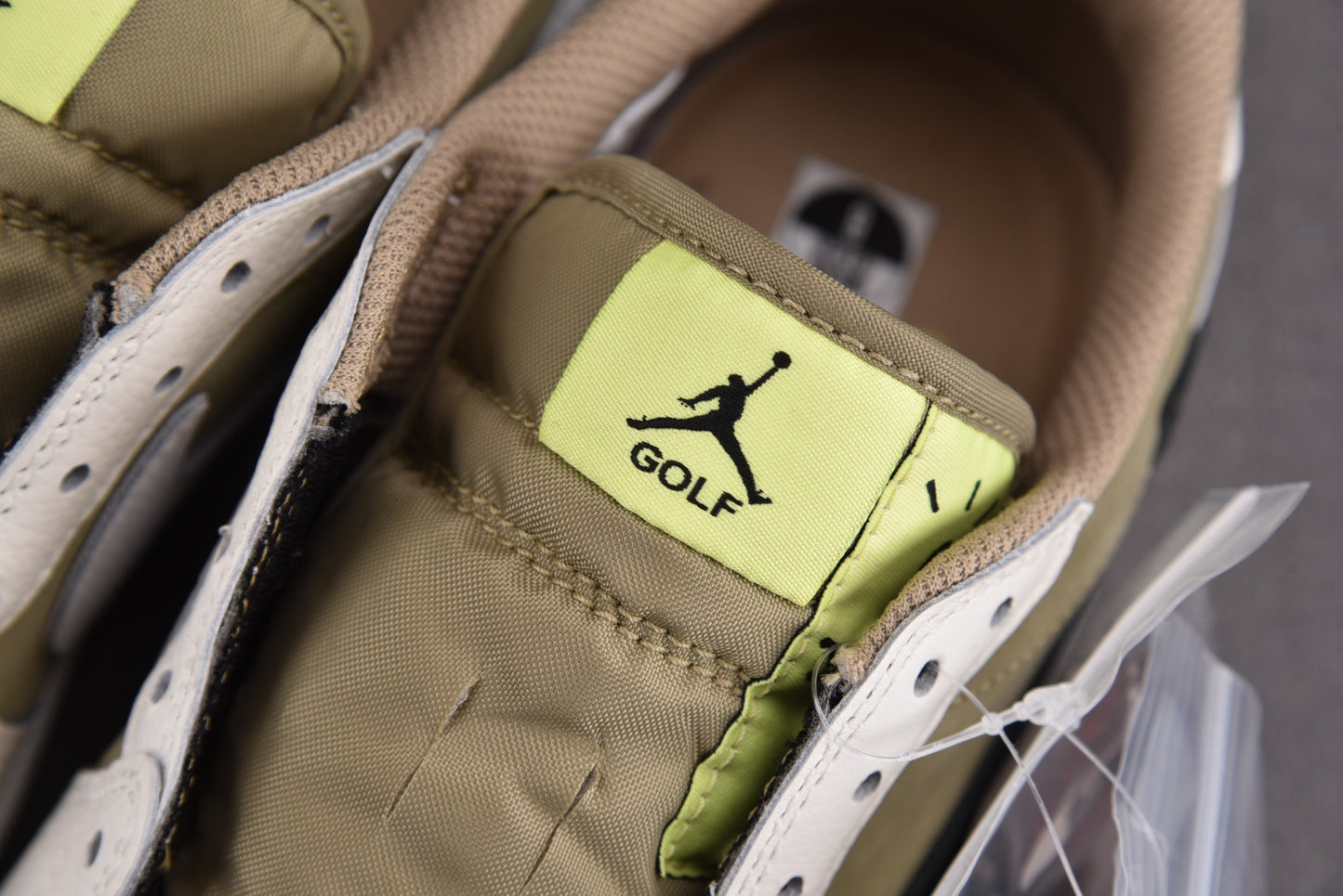 Travis Scott x Air Jordan 1 Low Golf 'Neutral Olive'