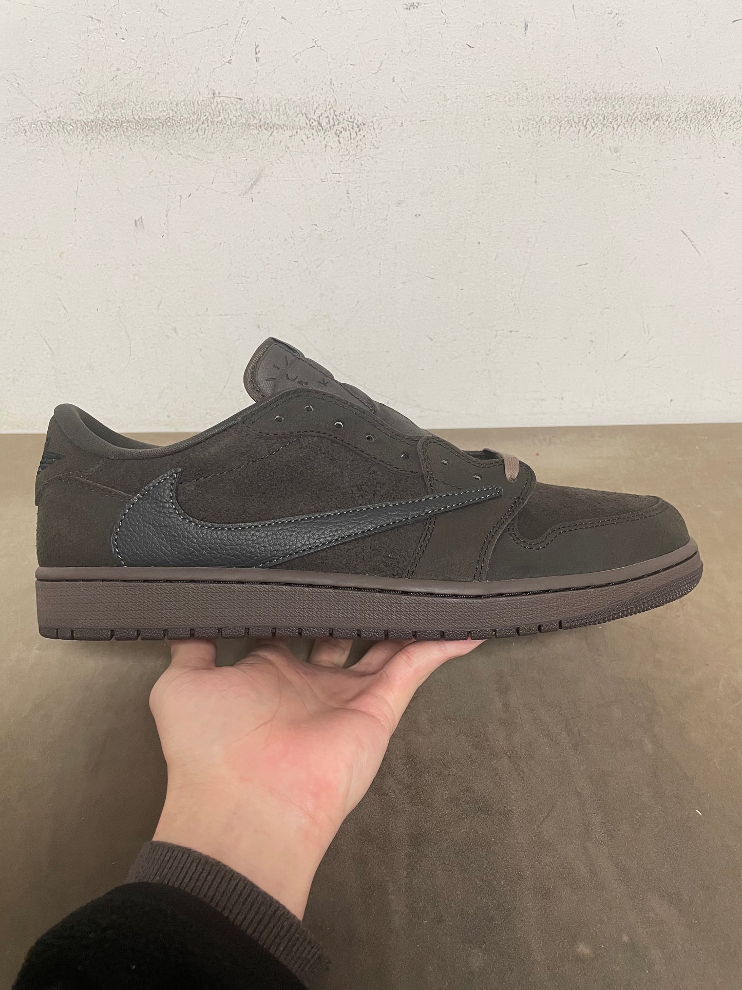Travis Scott x Air Jordan 1 Low OG "Velvet Brown"