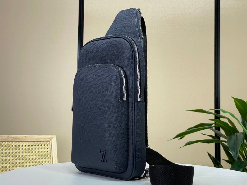 Louis Vuitton Avenue Slingbag NM M30971 Midnight blue