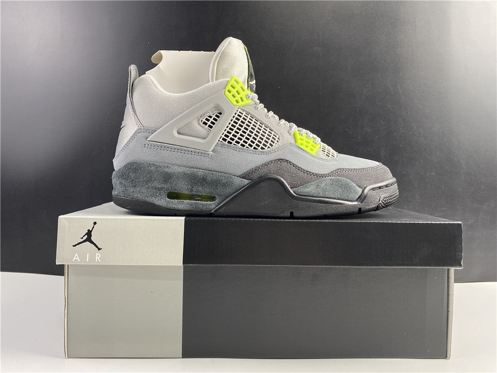 Air Jordan 4 Retro SE 'Neon 95'