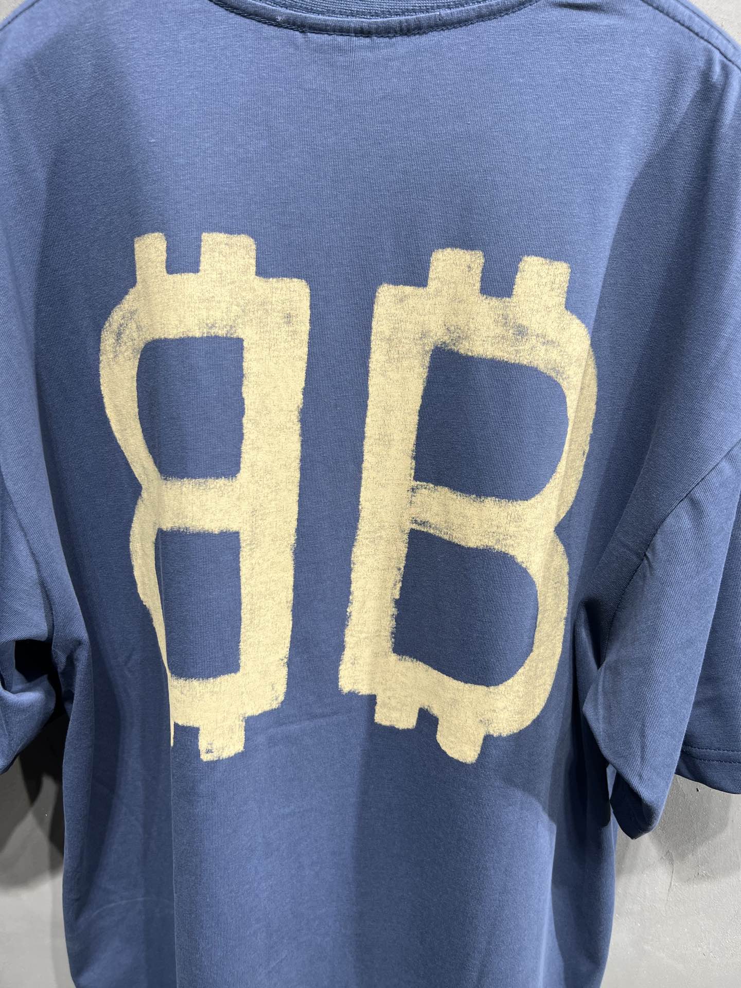 BALENCIAGA CRYPTO T-SHIRT OVERSIZED IN BLUE
