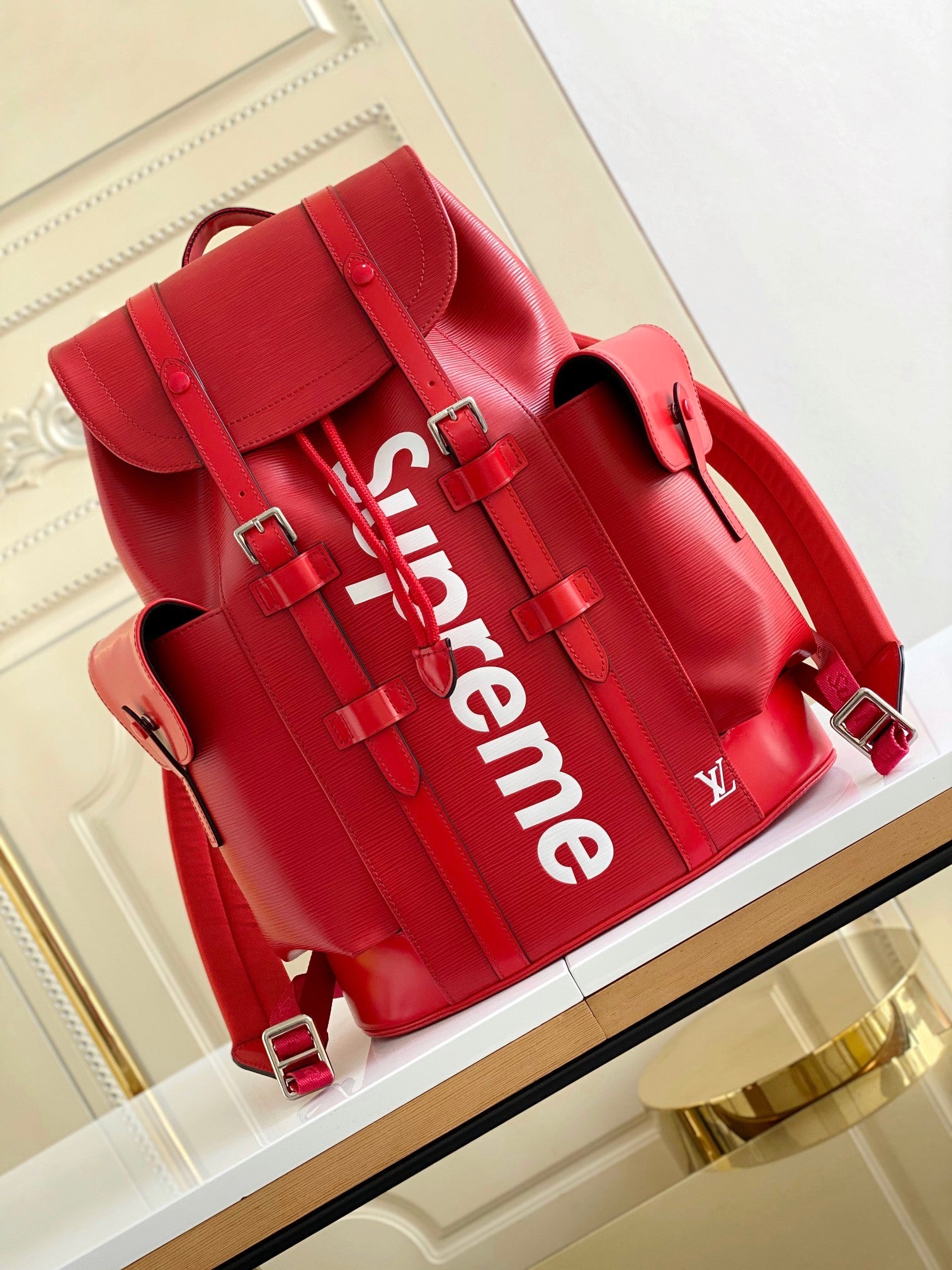 Louis Vuitton x Supreme Christopher Backpack – NYSummerShop