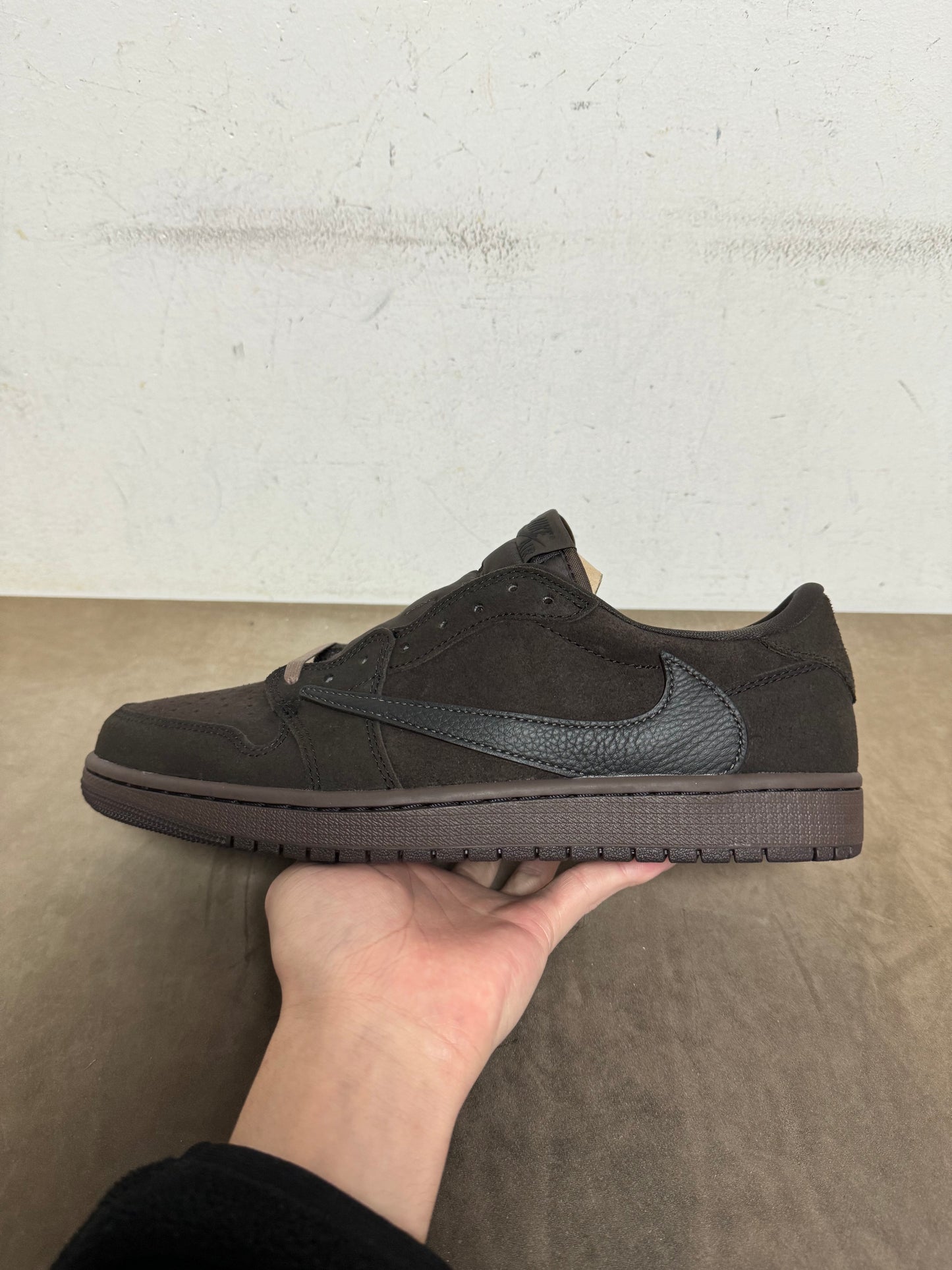 Travis Scott x Air Jordan 1 Low OG "Velvet Brown"