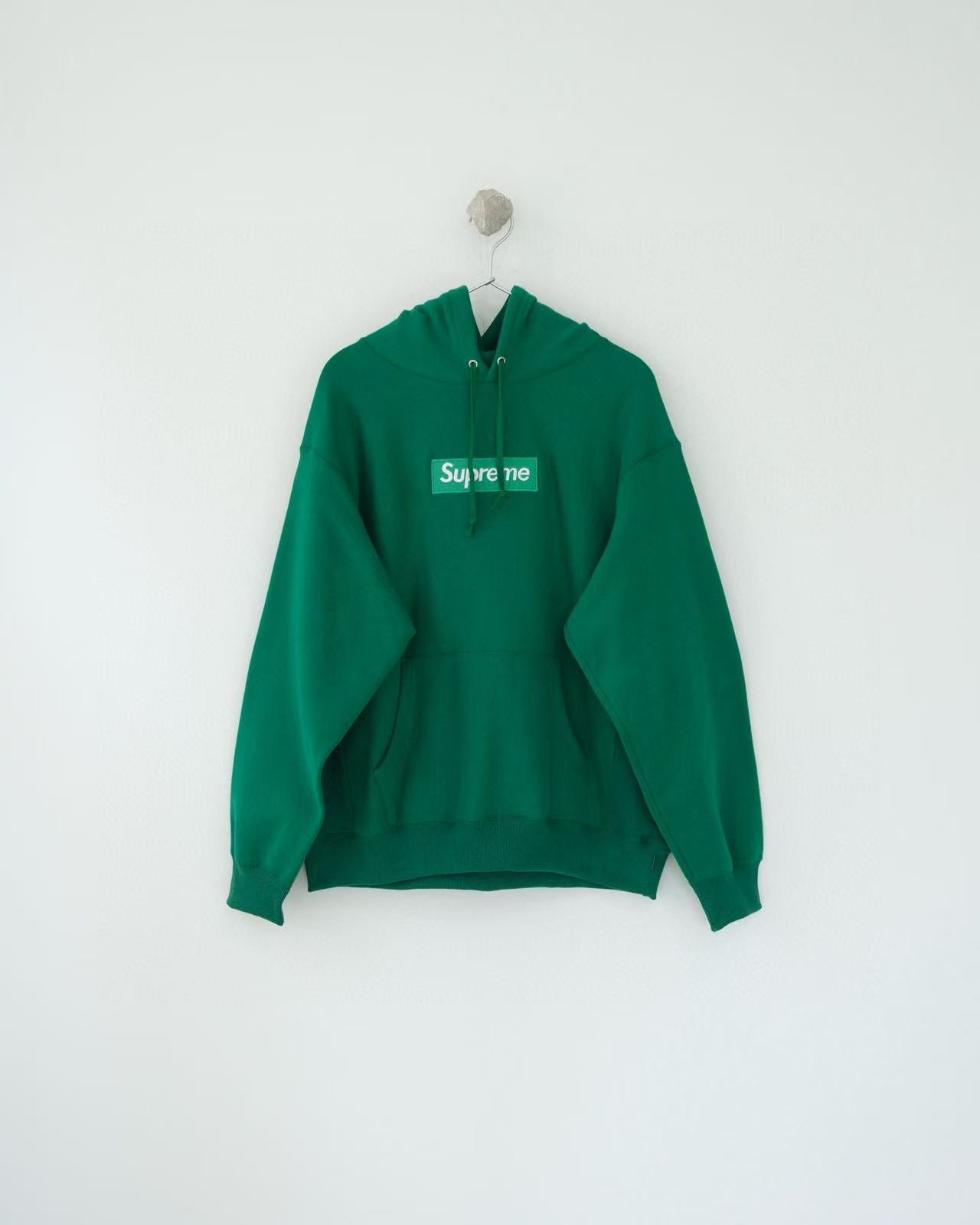 SUP FW24 WEEK17 Box Logo Hooded Sweatshirt