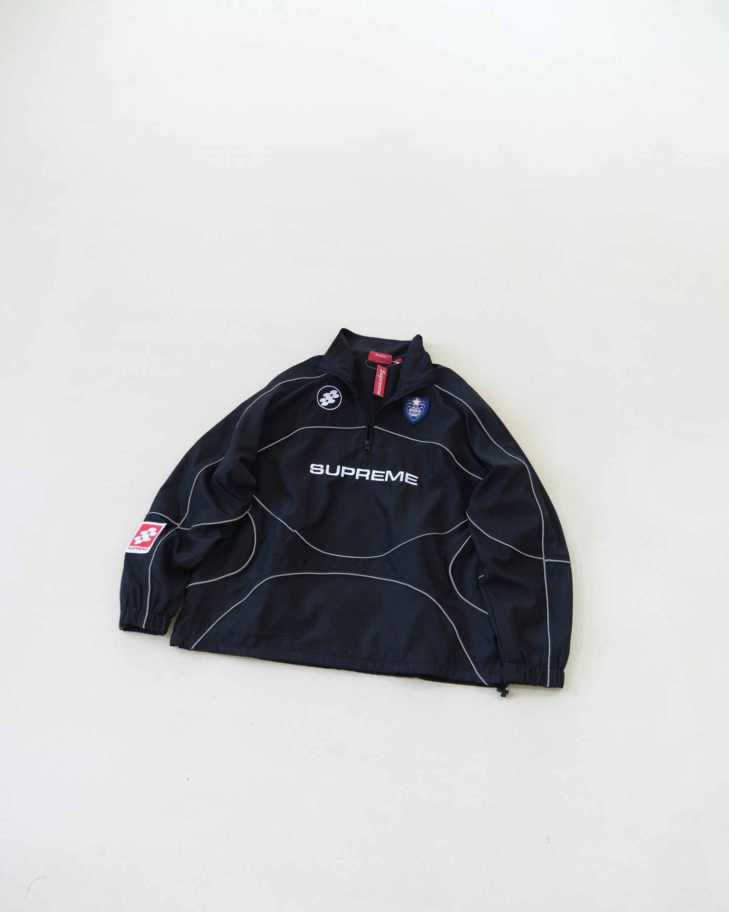 SUP Reflective Piping Pullover