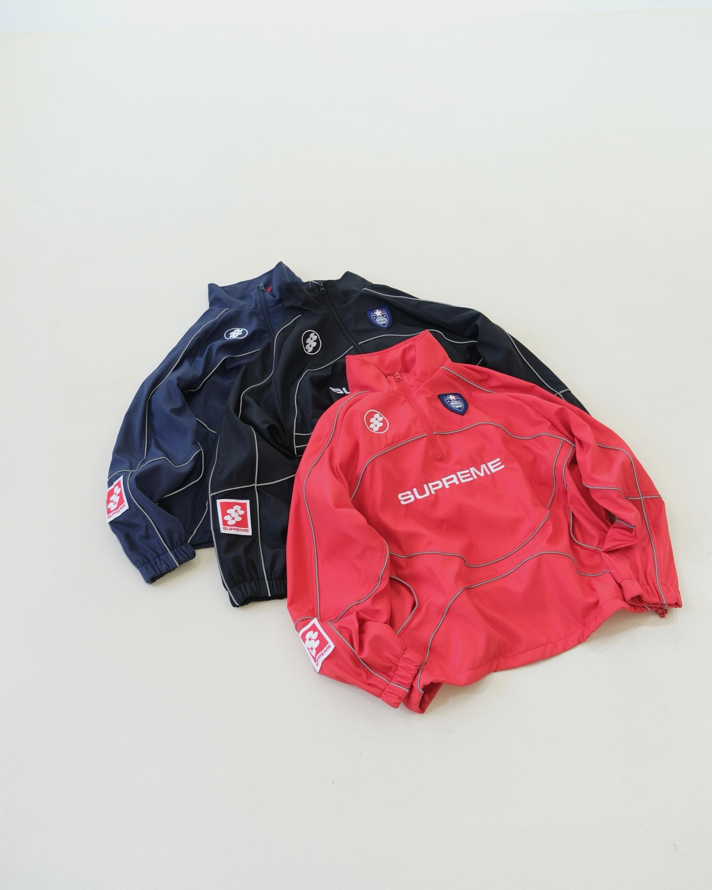 SUP Reflective Piping Pullover
