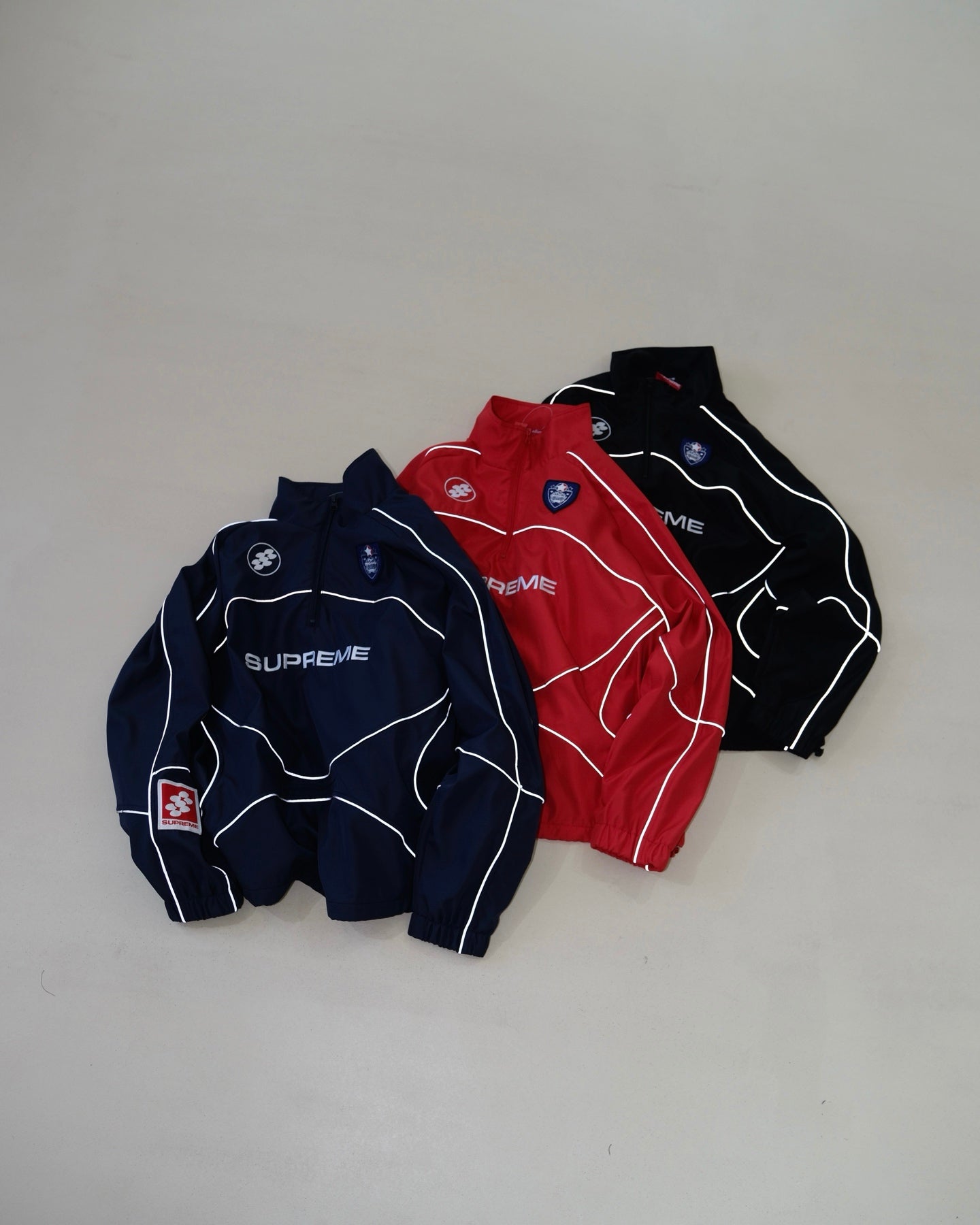 SUP Reflective Piping Pullover