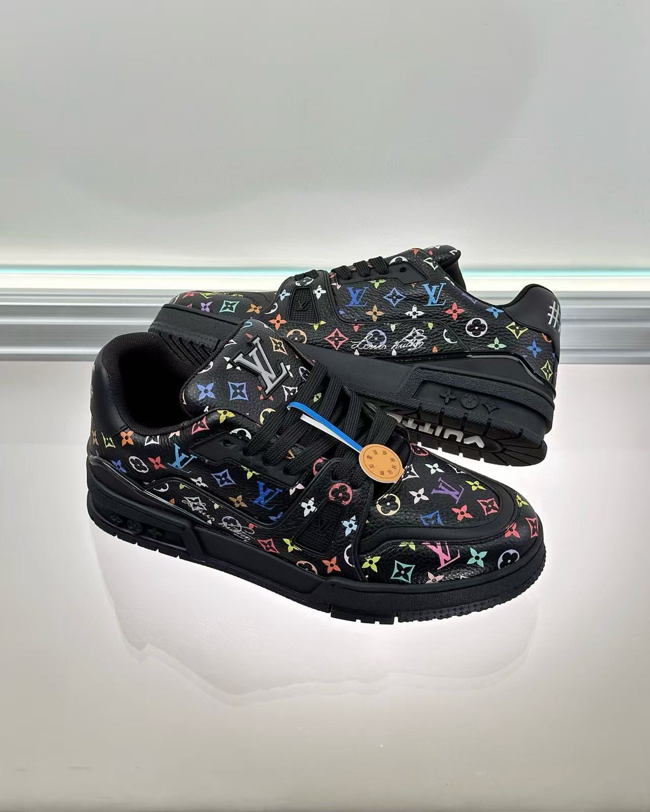 LV x TM LV Trainer Sneaker 1AHEL6