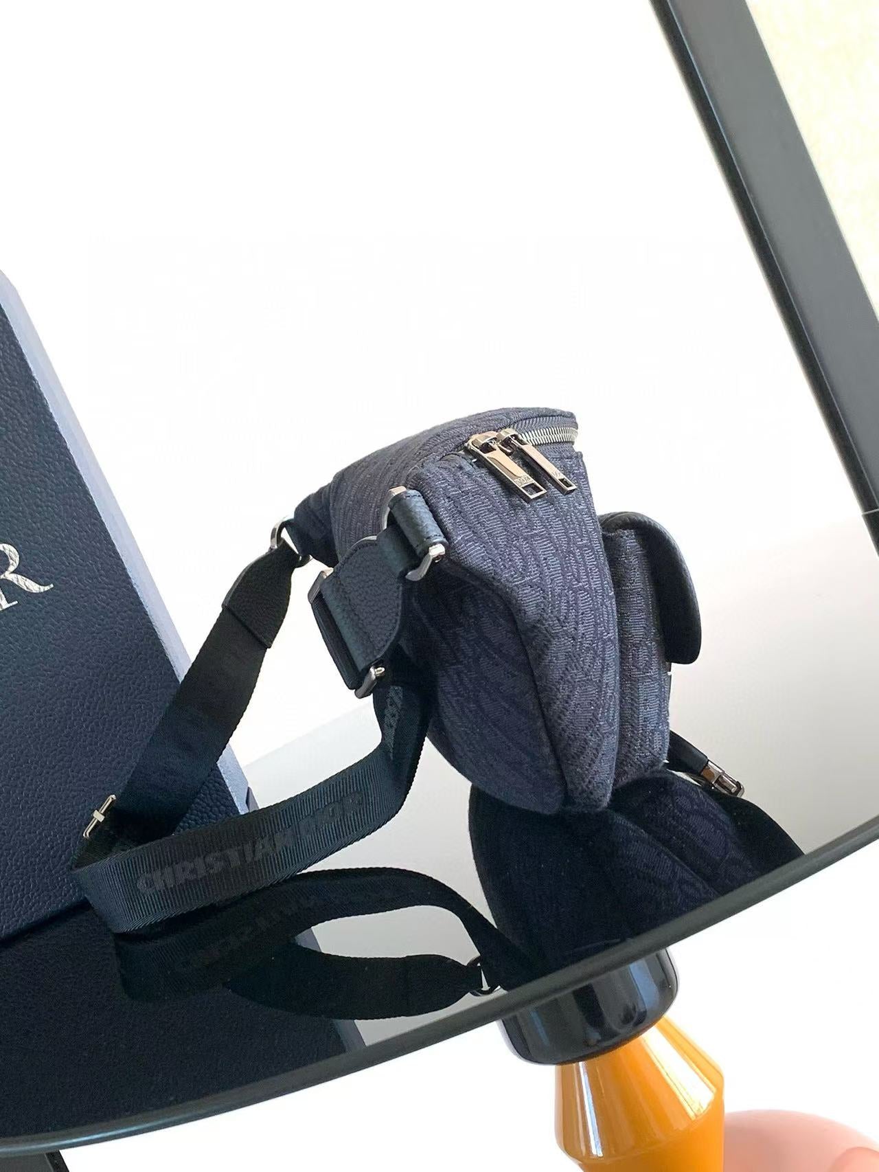 Dior 8 Belt Bag