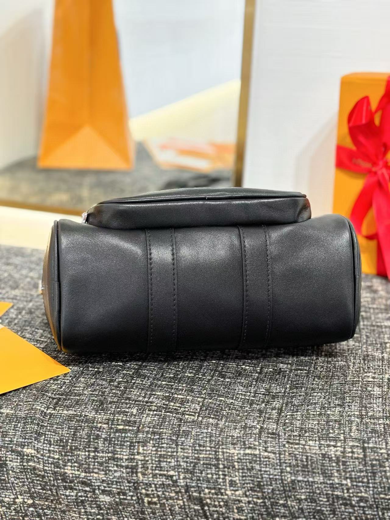 LV Keepall Cargo Bandoulière 25 M13988