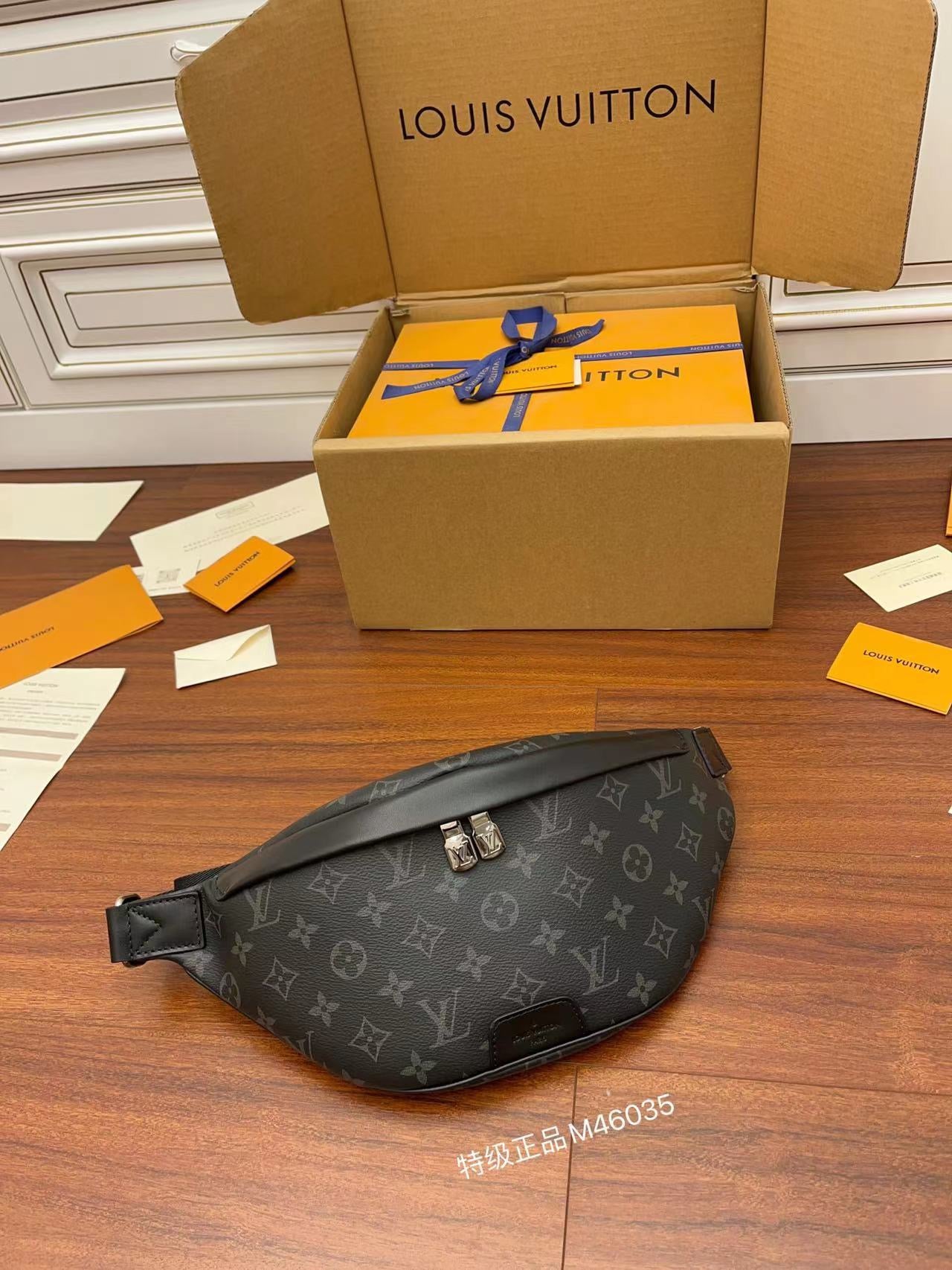 LV Discovery Bumbag PM M46035