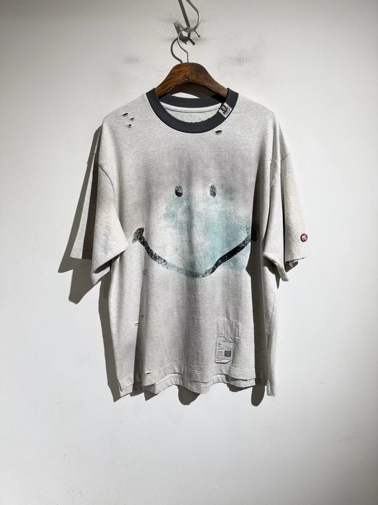 MAISON MIHARA YASUHIRO Smily Face Distressed Ringer Tee