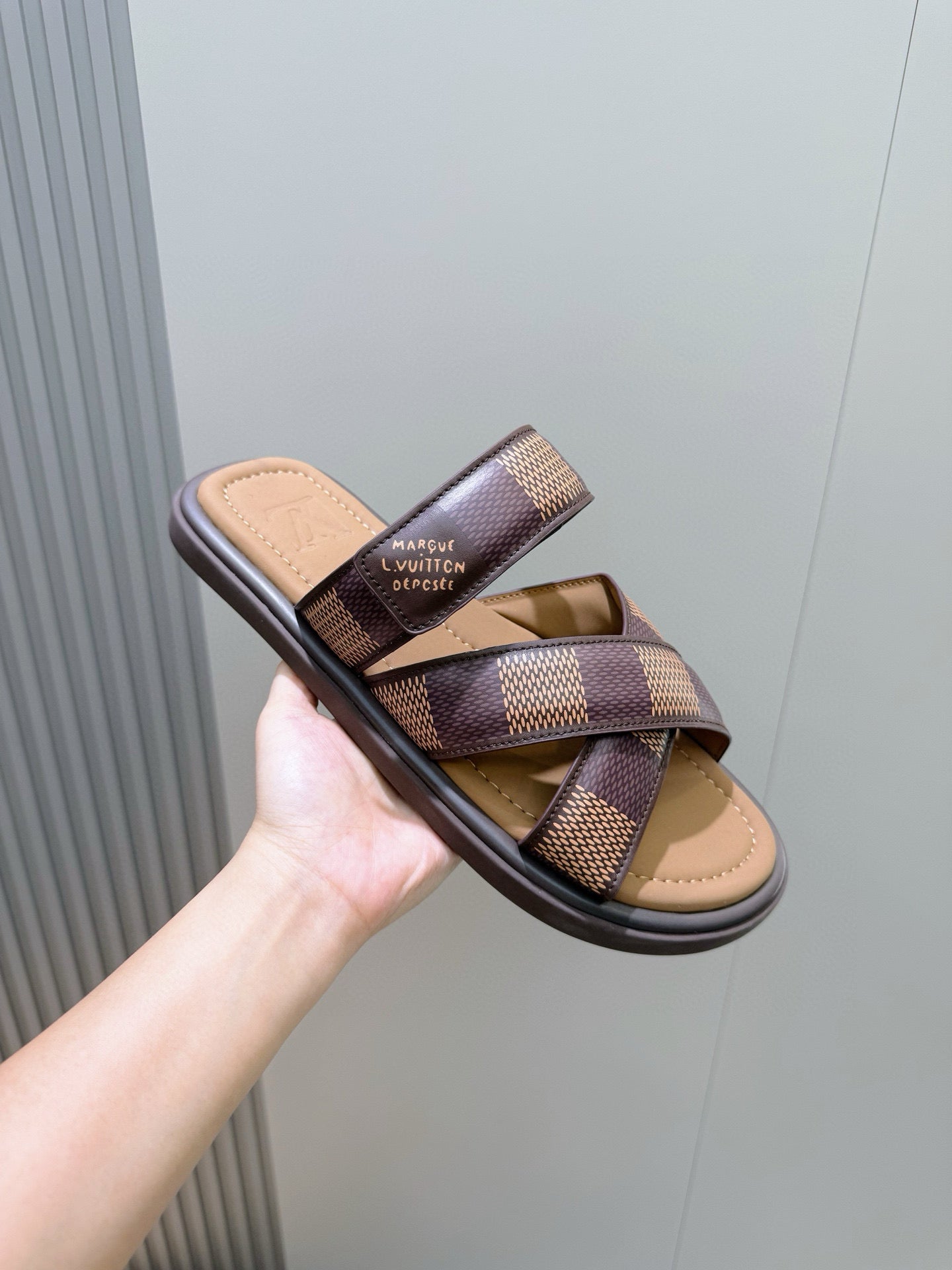 LV Venice Mule 1ACRJH