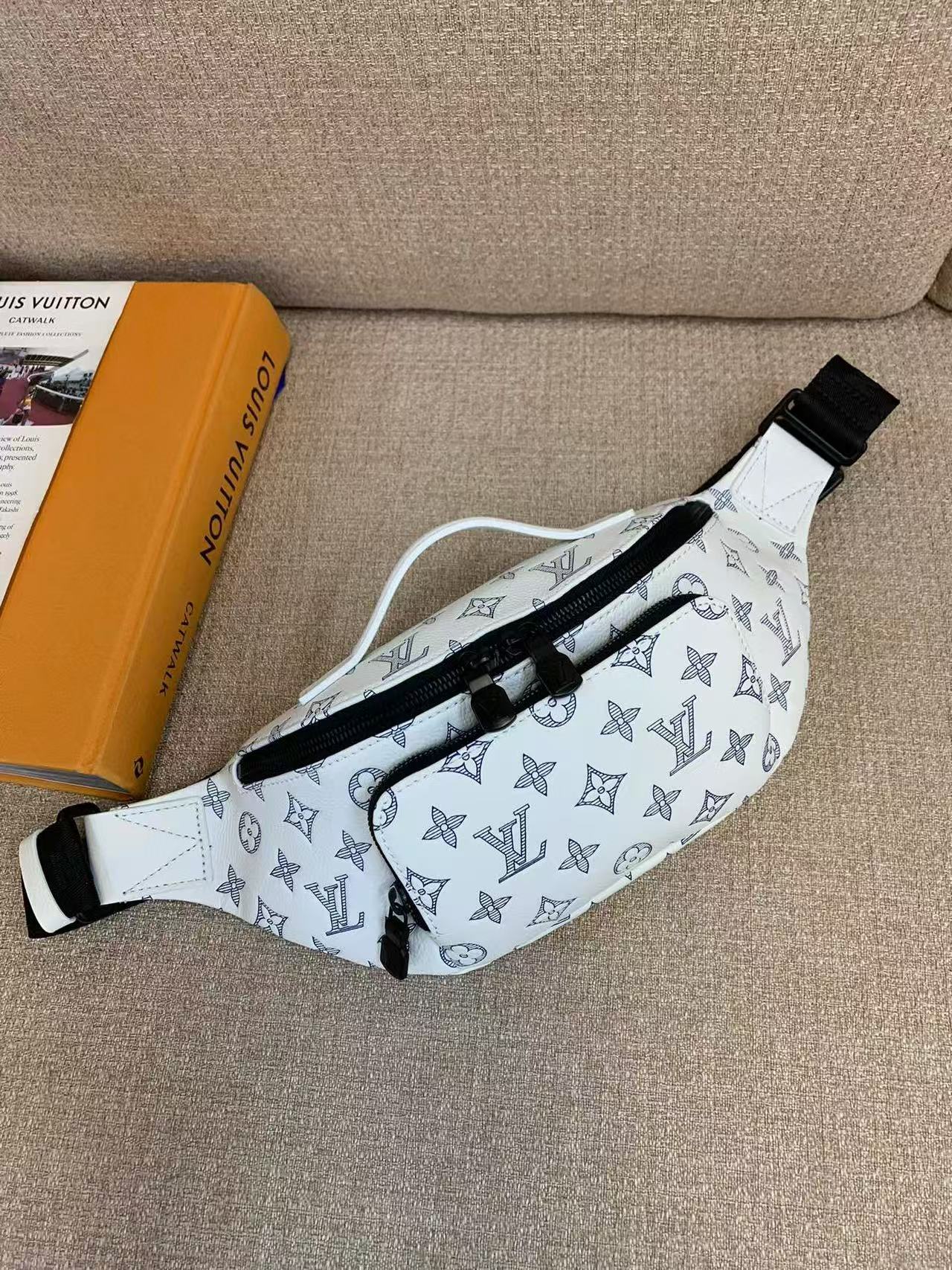 LV Rush Bumbag M25227